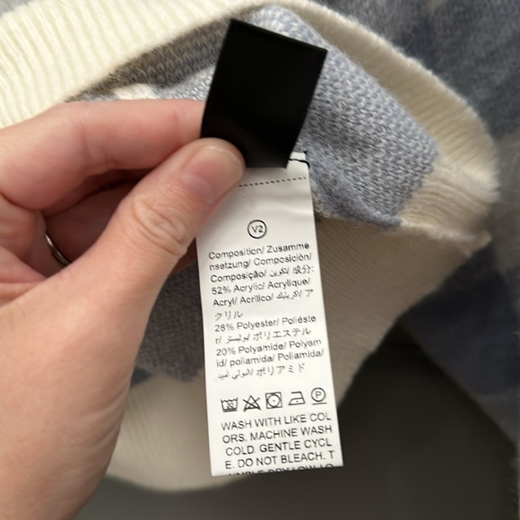 Dazy Buffalo Plaid Drop Shoulder Sweater - Picture 5 of 8